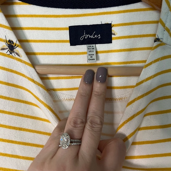 Joules Yellow And White Stripe Bee Print Riviera Dress - size 2 - Picture 10 of 12